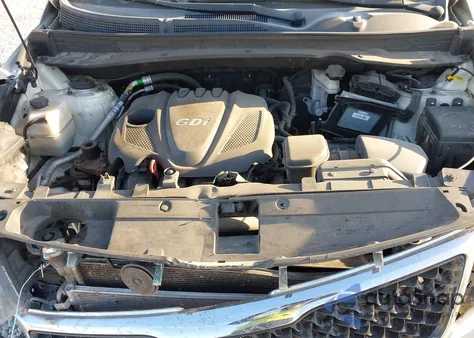 2016 Kia Sportage Lx z USA, uszkodzony, nr VIN KNDPBCAC2G7827213